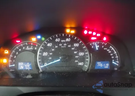 2012 Toyota Camry Le z USA, uszkodzony, nr VIN 4T1BF1FK8CU137024